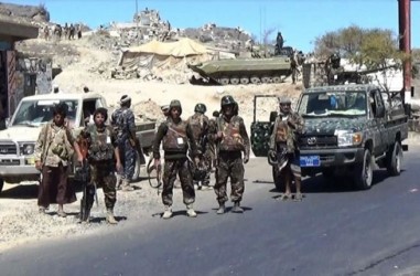 Shiite_Huthi_fighters_-_Al-Bayda