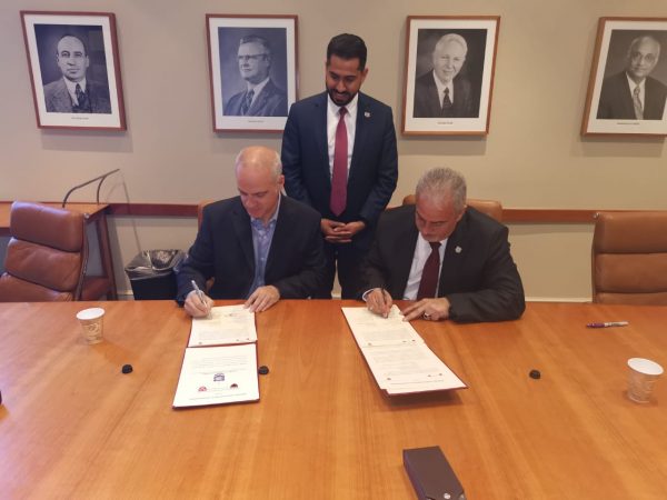 جامعة عمان الأهلية توقع إتفاقية تعاون مع جامعة هارفارد الأمريكية10  - زاجل نيوز