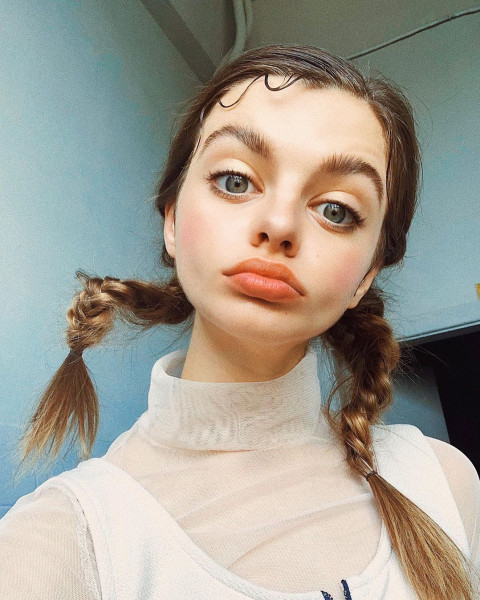 3911014975 - زاجل نيوز