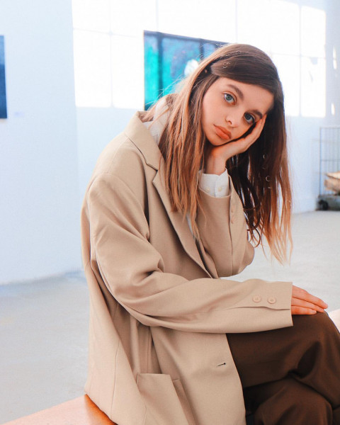 3911014979 - زاجل نيوز