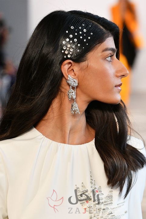 زاجل قطع الكريستال العشوائية - زاجل نيوز