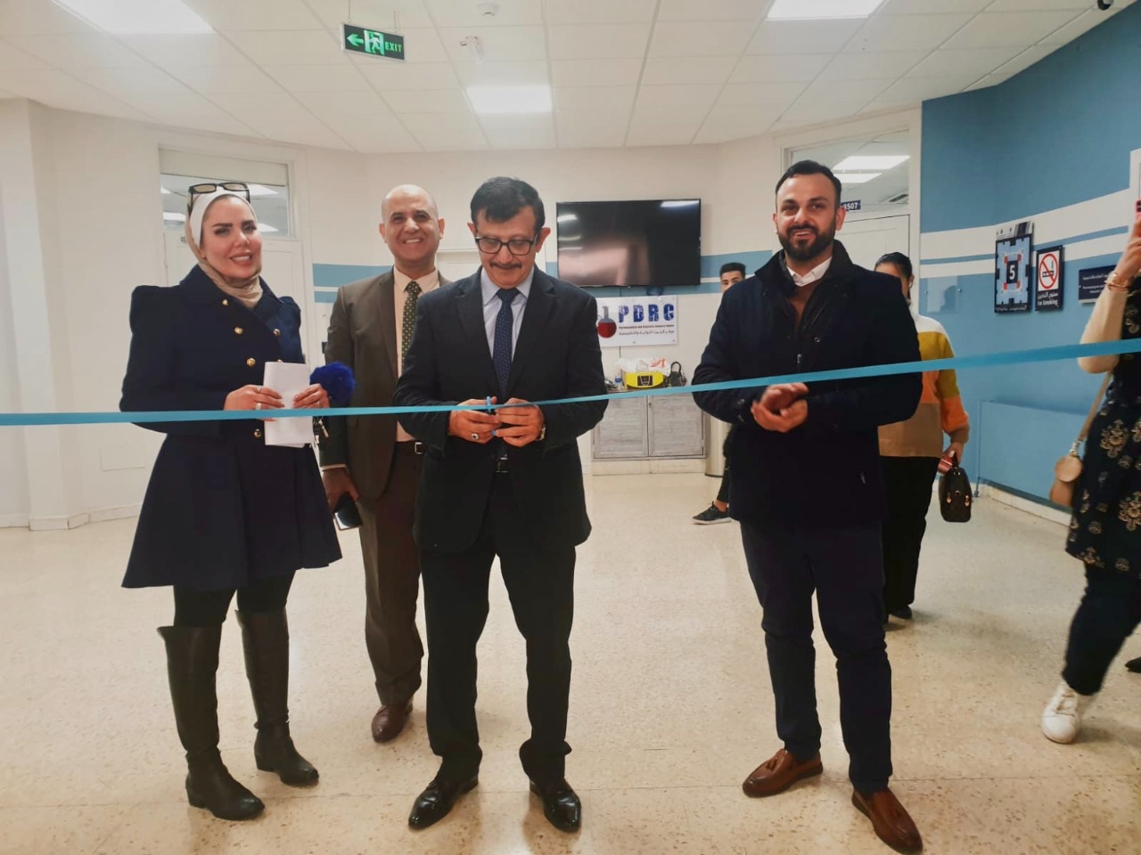 معرض الملصقات العلمية لطلبة الدراسات العليا بصيدلة عمان الاهلية 1 - زاجل نيوز