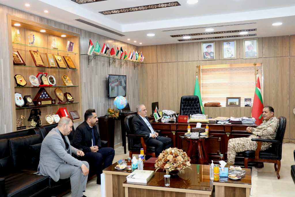 كلية الدفاع 2 - زاجل نيوز