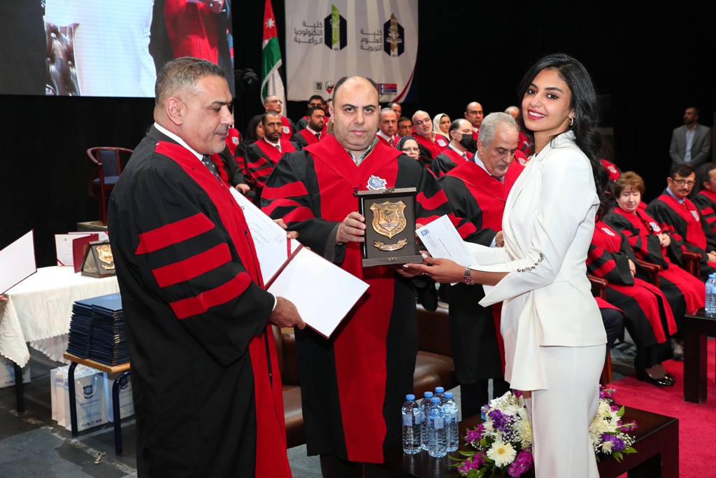 0153 - زاجل نيوز