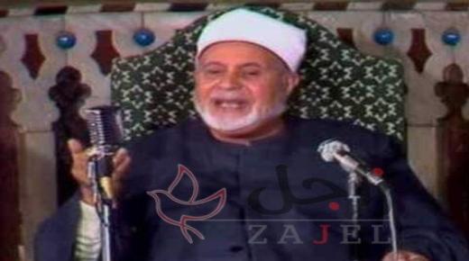 هذا ما يبدأ به المسلم عند دخوله المسجد