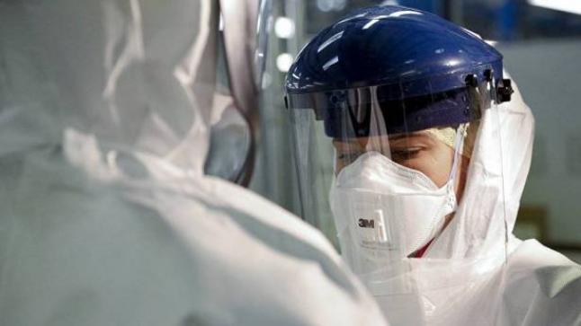 السويد… عزل مريض يشتبه في إصابته بفيروس الإيبولا