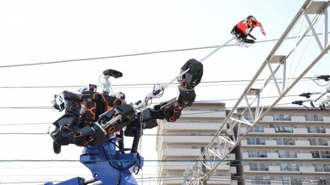 شركة روبوتات يابانية تصنع آلات ثقيلة تشبه البشر