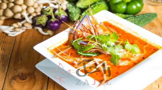 شوربة “توم يم” التايلاندية