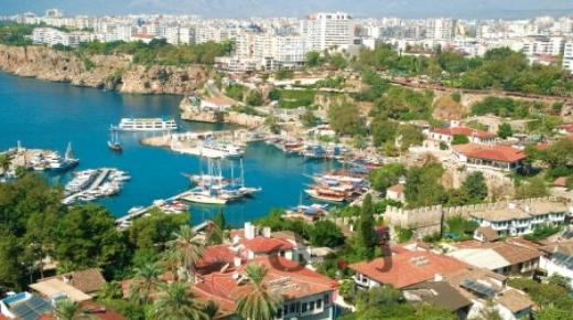 انطاليا…سحر المدينة..عبق التاريخ..جمال الطبيعة..و متعة التسوق