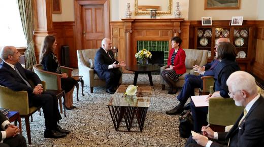 مندوبا عن الملك، الأمير الحسن يلتقي مع الحاكم العام لنيوزيلندا