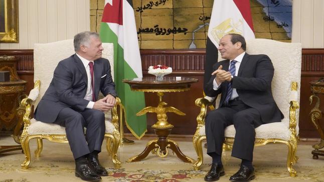 الملك والرئيس المصري يعقدان مباحثات في القاهرة