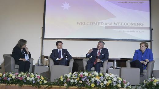 الملك يشارك في جلسة حوارية في مدينة أسيزي الإيطالية..