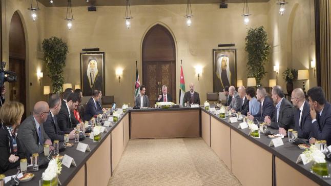 الملك يؤكد ضرورة توفير كل أشكال الدعم لقطاع ريادة الأعمال في الأردن
