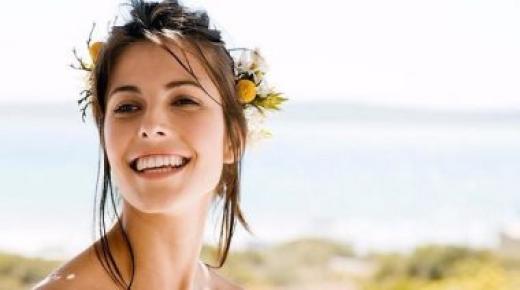 حاربى التجاعيد بالأكل والرياضة والزيوت الطبيعية