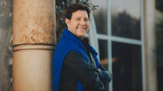 هانى شاكر يحيي حفلا غنائيا لصالح مرضى السرطان