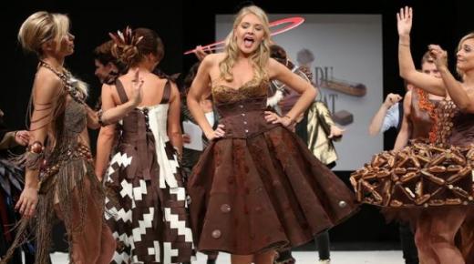 فساتين مصنوعة من الشوكولاته