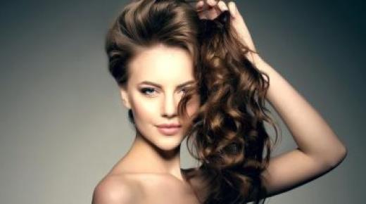 وصفات طبيعية للتخلص من القشرة