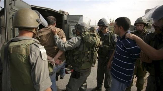 إسرائيل تعتقل 51 فلسطينياً