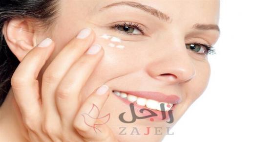 هل تحتاج البشرة حول العين إلى عناية و كريمات خاصة؟