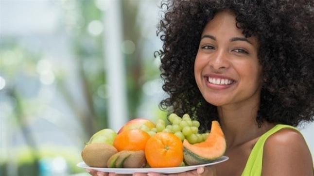ما كمية الخضروات والفواكه الضرورية للجسم يومياً؟