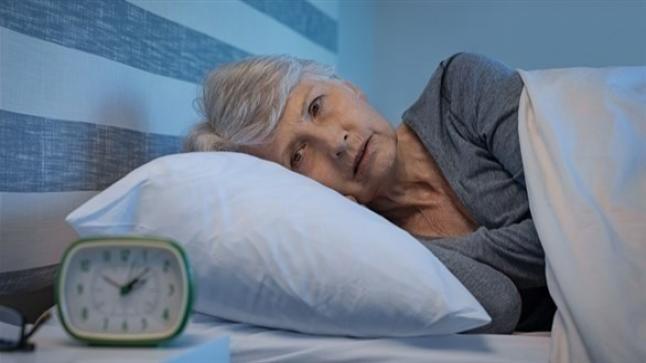 العجز عن النوم قد يكون علامة مبكرة للزهايمر