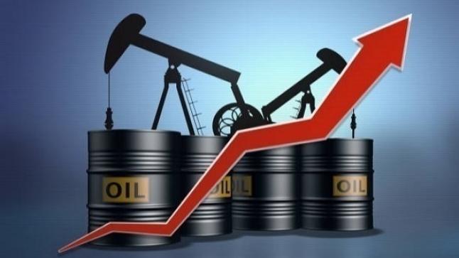 أسعار النفط تقفز 4 دولارات للبرميل