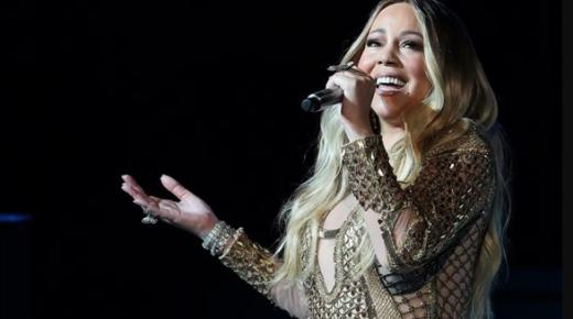 ماريا كاري وميتاليكا في مهرجان أمريكي للقضاء على الفقر في العالم