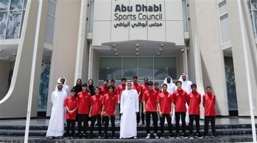 الإعلان عن برنامج معايشة لناشئي أندية أبوظبي في أكاديمية مانشستر سيتي