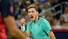 بابلو كارينيو يضرب موعداً مع هوركاتش في نهائي مونتريال