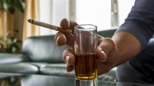 التدخين والكحول أبرز مسببات السرطان عالمياً