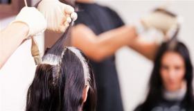 كيف تختارين لون الصبغة المناسب لشعرك؟