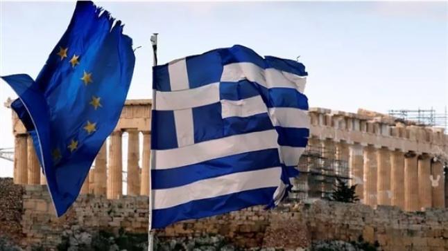 اليونان تطوي صفحة 12 عاماً من الرقابة الأوروبية لاقتصادها