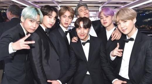 أعضاء “بي تي اس” الكورية قد يتمكنون من إحياء العروض خلال خدمتهم العسكرية