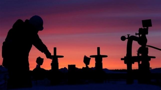 ارتفاع أسعار النفط بسبب احتمال خفض أوبك الإنتاج