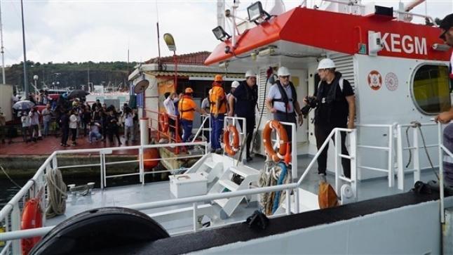 بالصور: بدء تفتيش السفينة الأوكرانية المحملة بالحبوب في ميناء إسطنبول