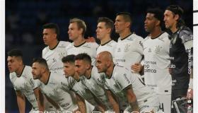 كورينثيانز وصيف الدوري البرازيلي ينتظر تعثر المتصدر بالميراس