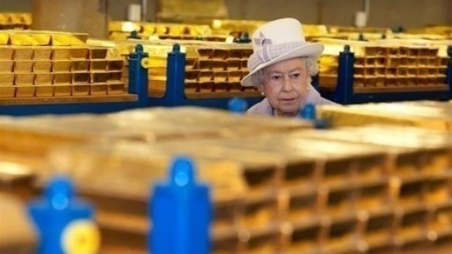 كم تبلغ ثروة ملكة بريطانيا ومن سيرثها؟