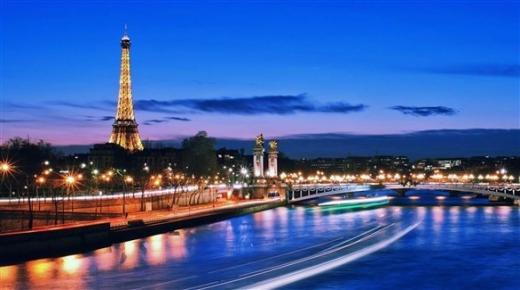 لتوفير الطاقة.. باريس تستعد لإطفاء أضوائها مبكراً
