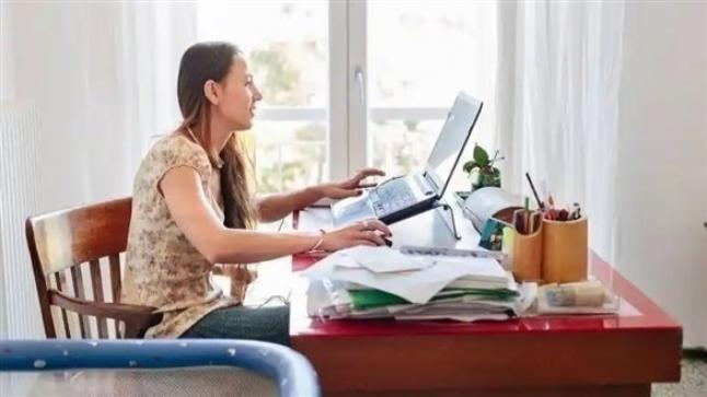 دراسة دولية: الموظفون في أنحاء العالم يفضلون العمل من المنزل