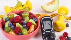 لمريض السكري.. انتبه إلى محتوى السكر بالفواكه