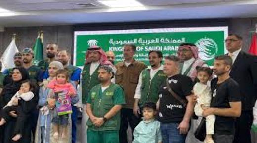 مستشفى الاستقلال يُنجز مرحلة زراعة القوقعة الإلكترونية للأطفال الفلسطينيين بدعم مركز الملك سلمان.