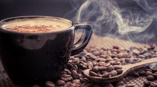 القهوة تزيد من خطر تطور سرطان الرئة