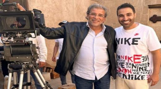 بعد الانتقادات.. مخرج مسلسل “سر الباتع” يتخذ قراراً مفاجئاً