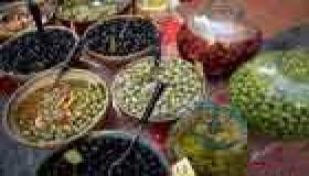 أعشاب طبيعيه مفيدة لجمال البشرة