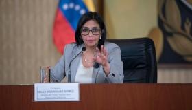 الاتحاد الأوروبي يفرض عقوبات على رئيسة فنزويلا المؤقتة