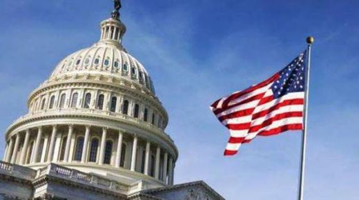 أمريكا تلغي سياسة ترحيل طالبي اللجوء إلى المكسيك خلال درس طلباتهم