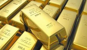 الذهب يستقر عالمياً مع ترقب محضر «المركزي» الأمريكي