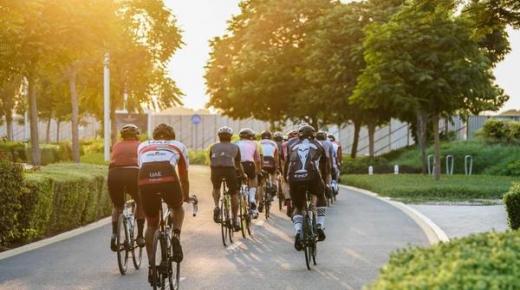 التنقل على دراجات هوائية يخفّض انبعاثات الكربون 700 مليون طن