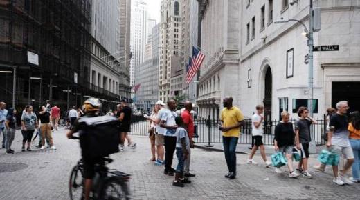 «وول ستريت» تقترب من سبتمبر.. هل تبددت سحابة «الارتفاع الصيفي»؟