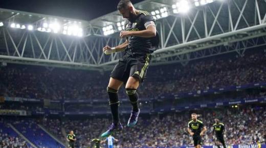 «الحكومة» بنزيمة يحكم «الليجا»